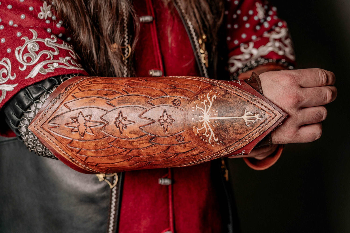 Boromir leather bracers (Lord of the Rings)