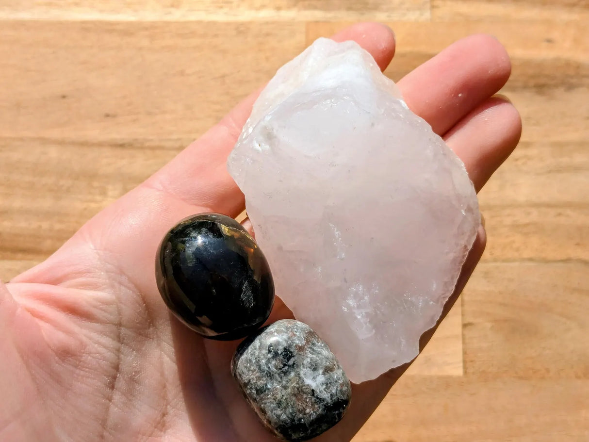 UV Black Light Reactive Crystal Kit