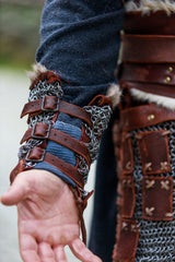 Warlord leather bracers with сhainmail