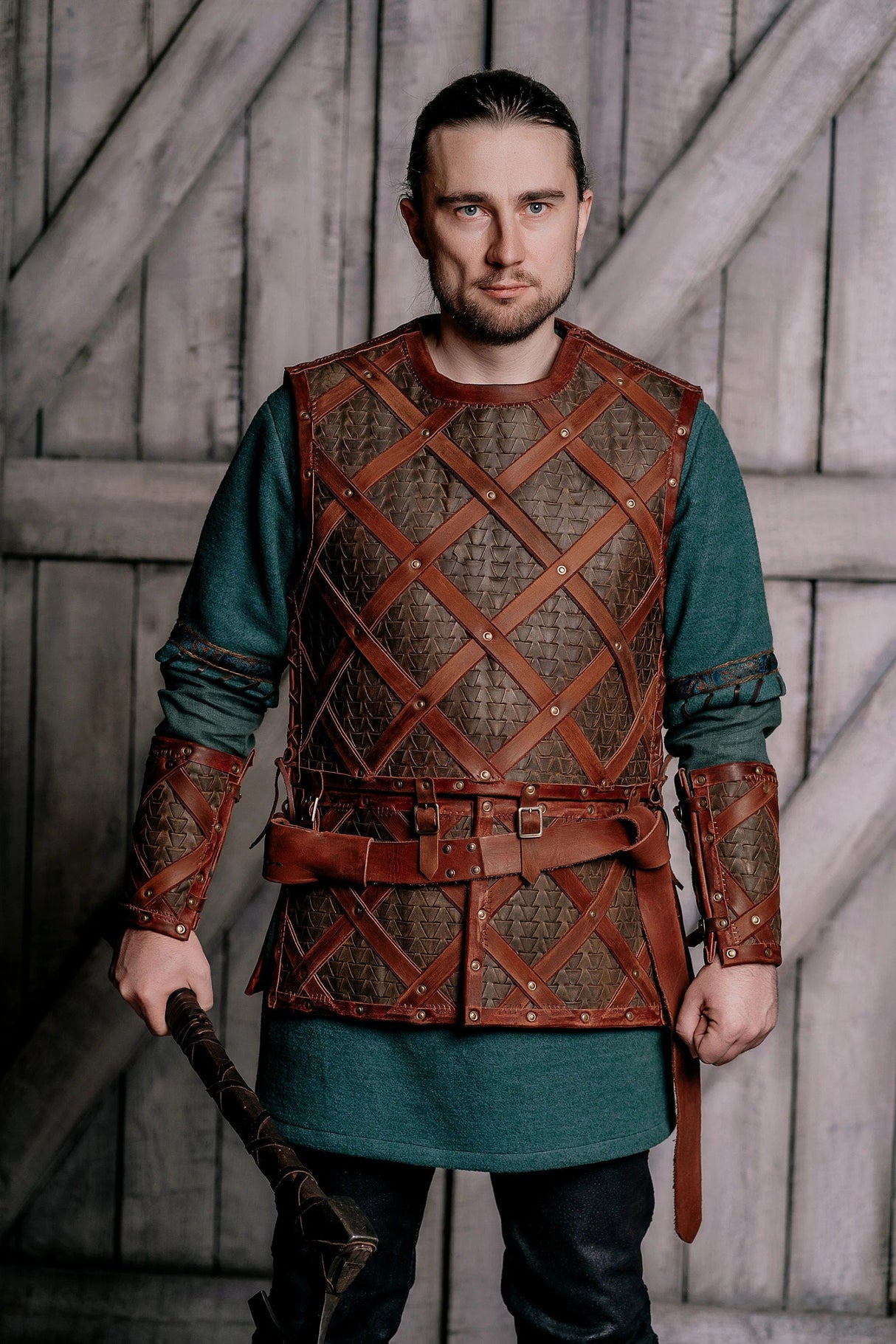 Ubbe costume (Vikings)