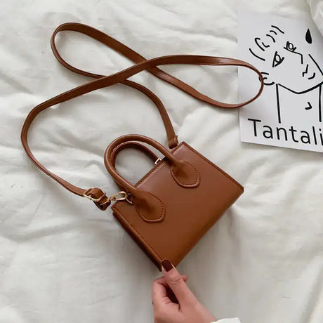 Personalized Solid Color Handbags for Celebrities - Lootquake