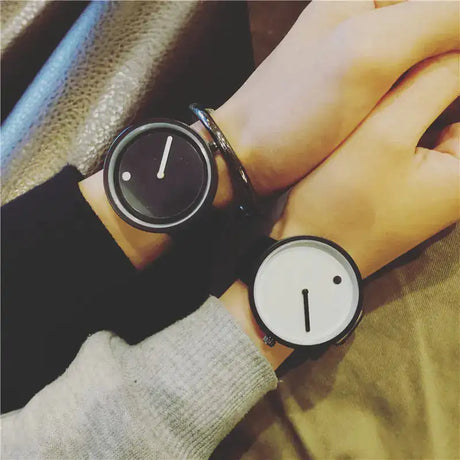 Quartz Couple Watches - Simple Creative Design - Lootquake