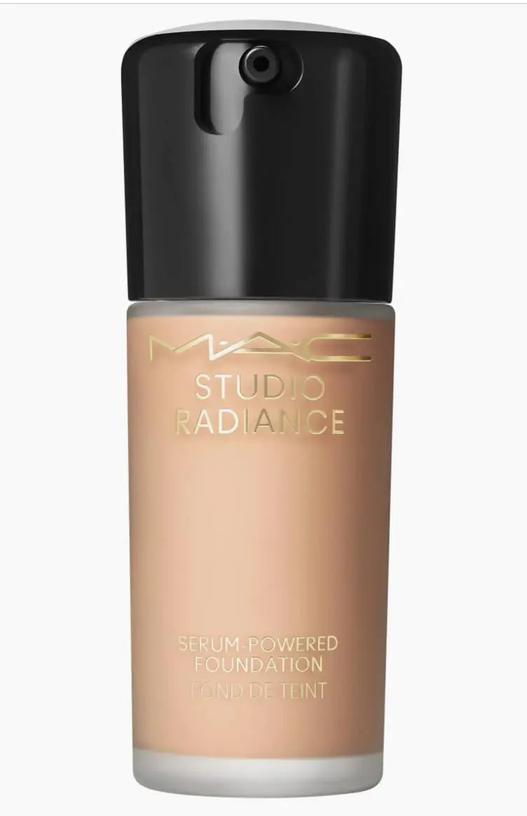 Base de maquillaje MAC Studio Radiance Serum Powered NW25