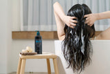 Champú revitalizante para el cabello con frijoles negros