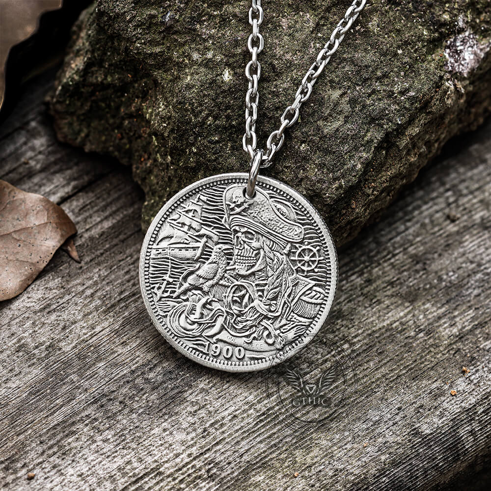 One Place Pirate Zinc Alloy Skull Hobo Nickel Pendant
