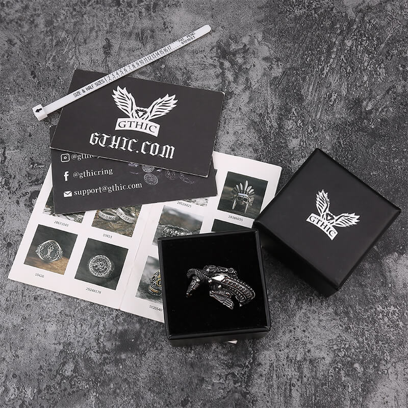 Anillo de acero inoxidable con diseño de depredador alienígena punk