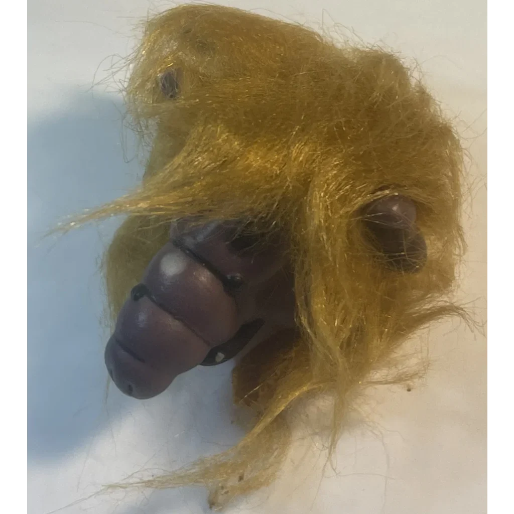 Nostalgic 1980s ALF Finger Puppet Vintage TV Collectible