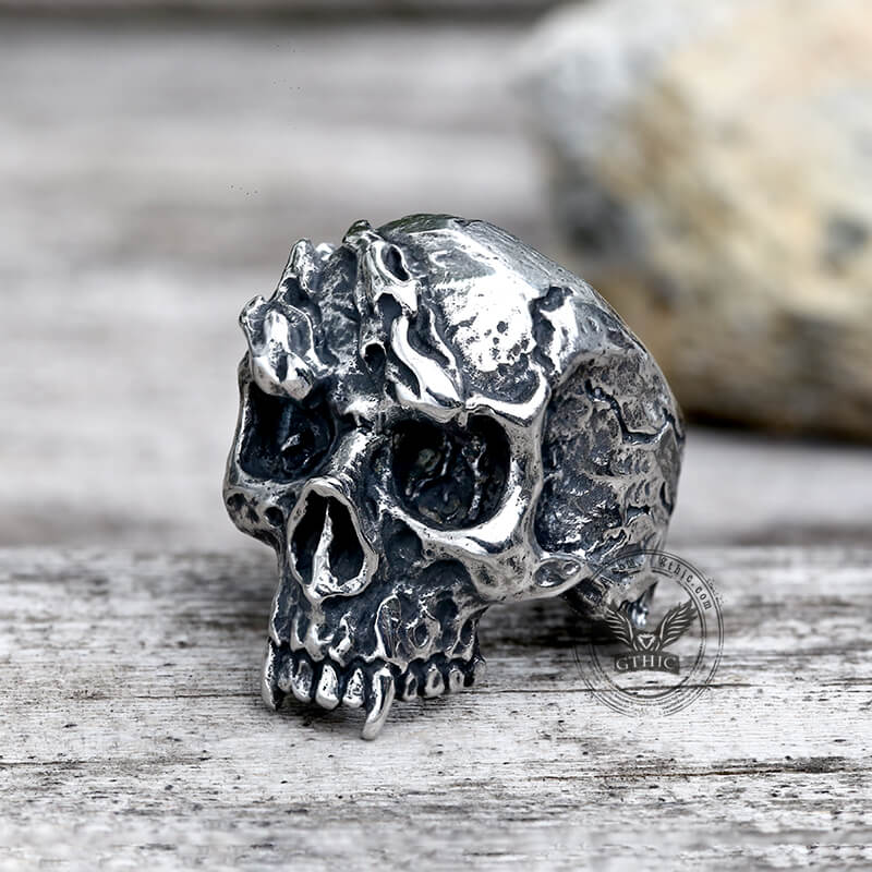 Anillo de calavera de acero inoxidable Rise From Ashes