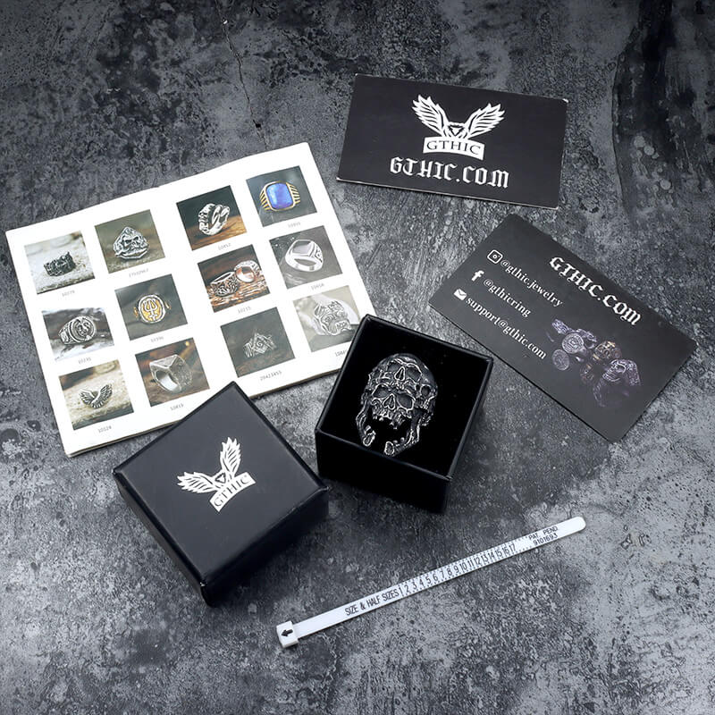 Anillo de acero inoxidable con calavera rugiente multifacética