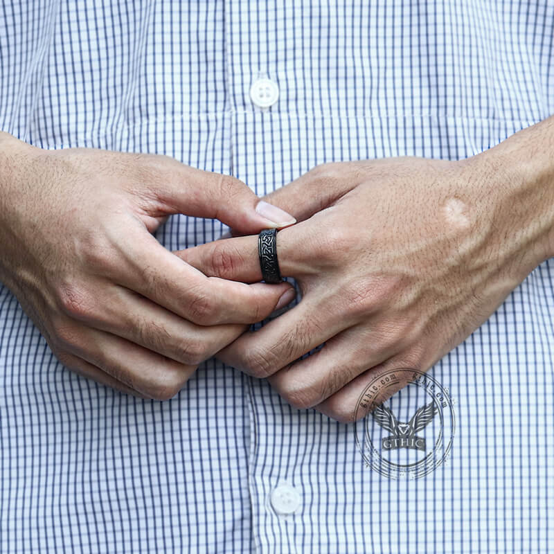 Anillo vikingo giratorio de acero inoxidable con nudo celta