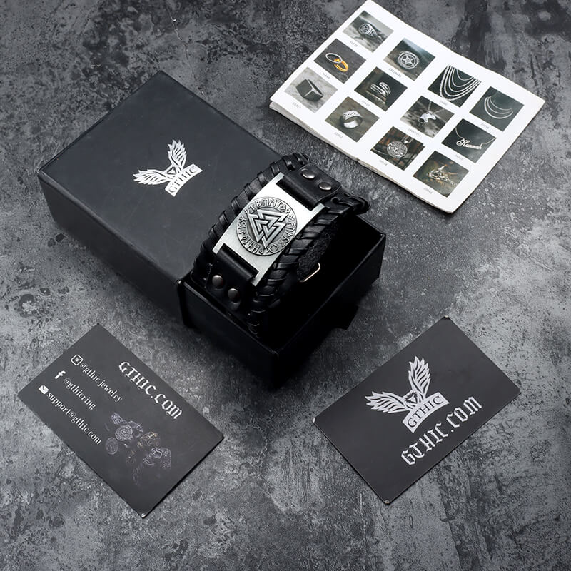 Pulsera vikinga de cuero y aleación con runas Valknut