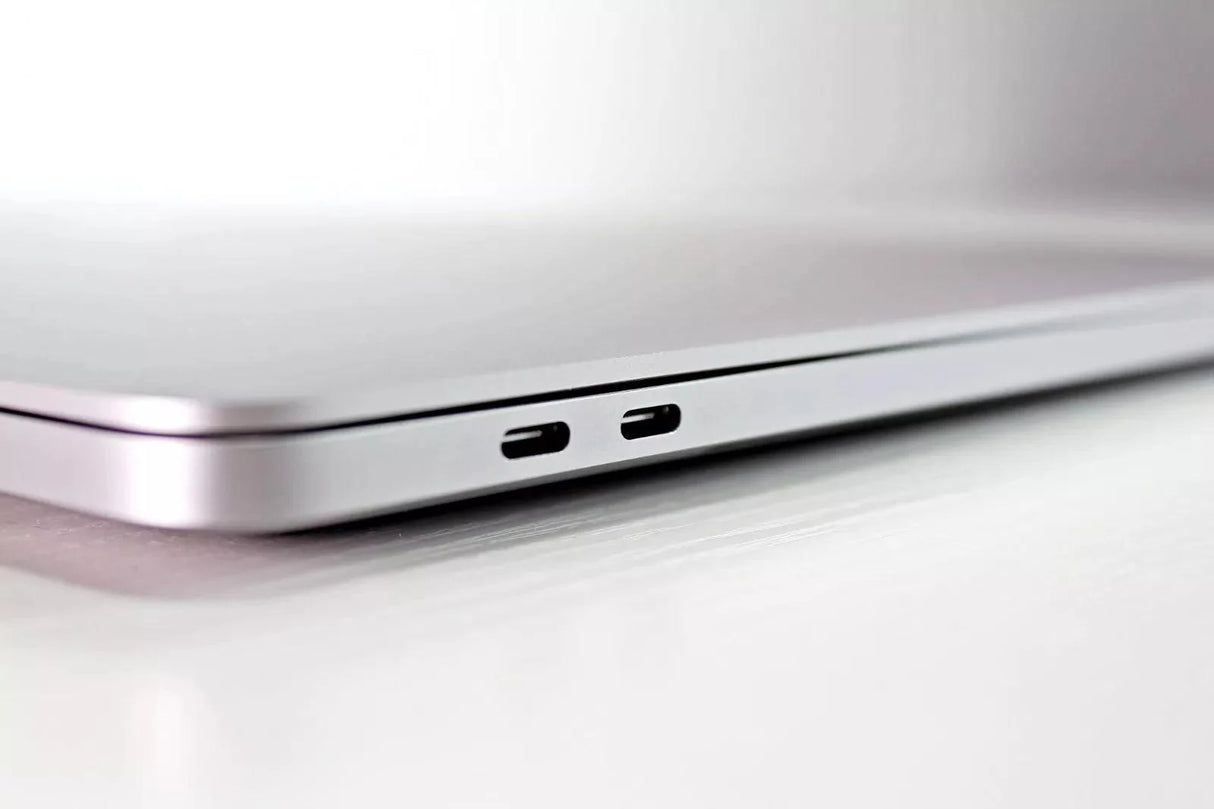 2019 Apple MacBook Pro 16-inch i7 2.6GHz – 16GB RAM 512GB SSD AMD 5300M Japanese Keyboard