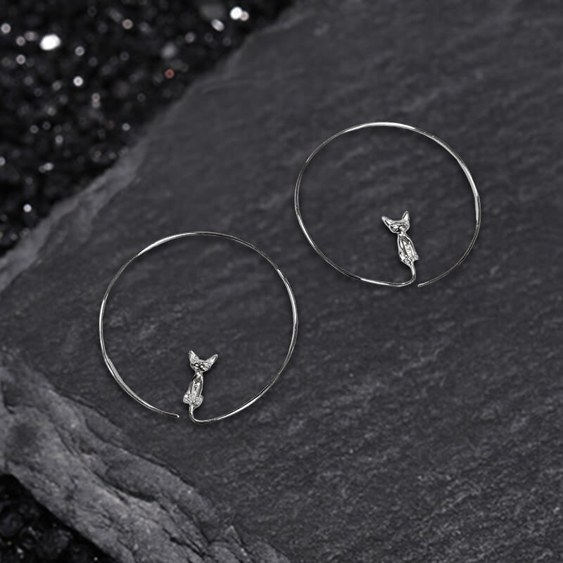 Pendientes de cobre con forma de gato enojado y círculo simple