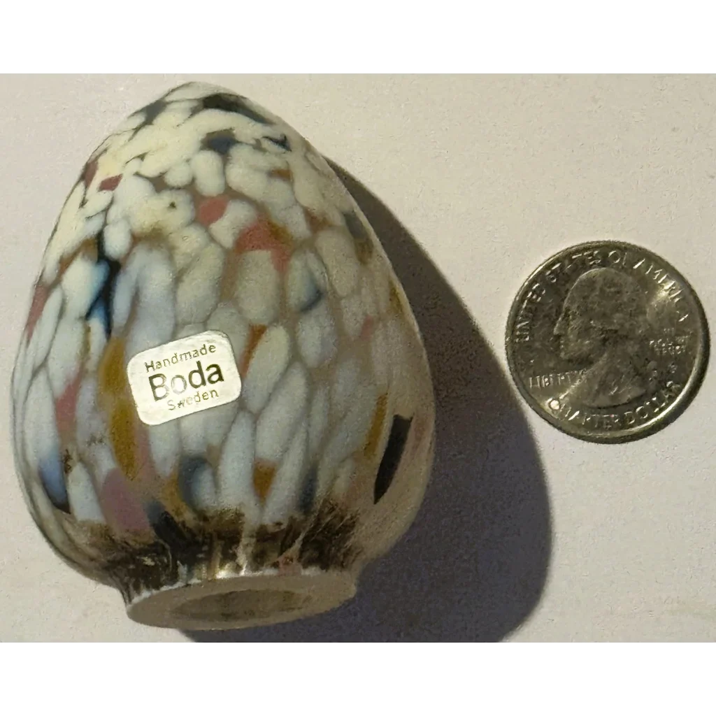 Stunning Kosta Boda Glass Egg Dazzles Collectors