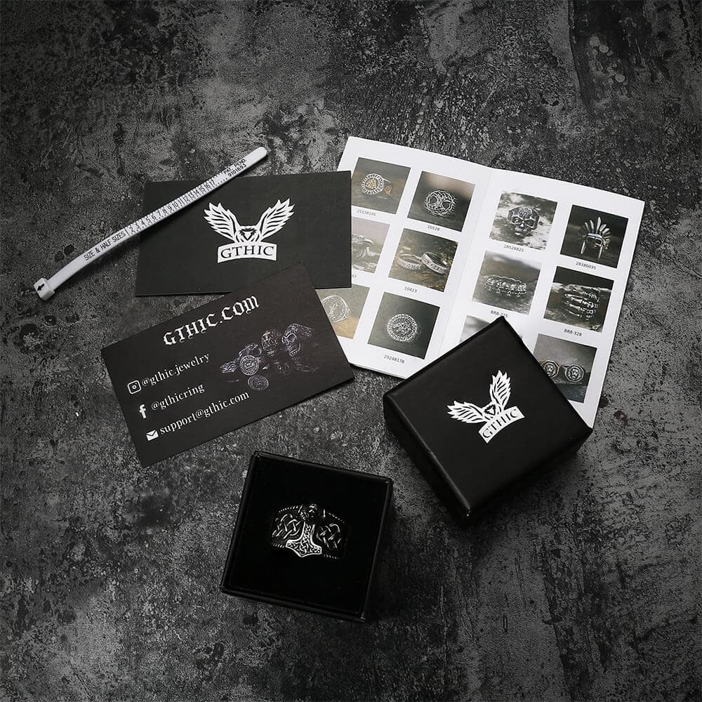 Anillo vikingo de acero inoxidable con el martillo de Thor