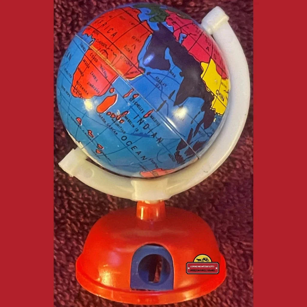 Unopened 1960s Globe Pencil Sharpener Reveals Nostalgic Treasure