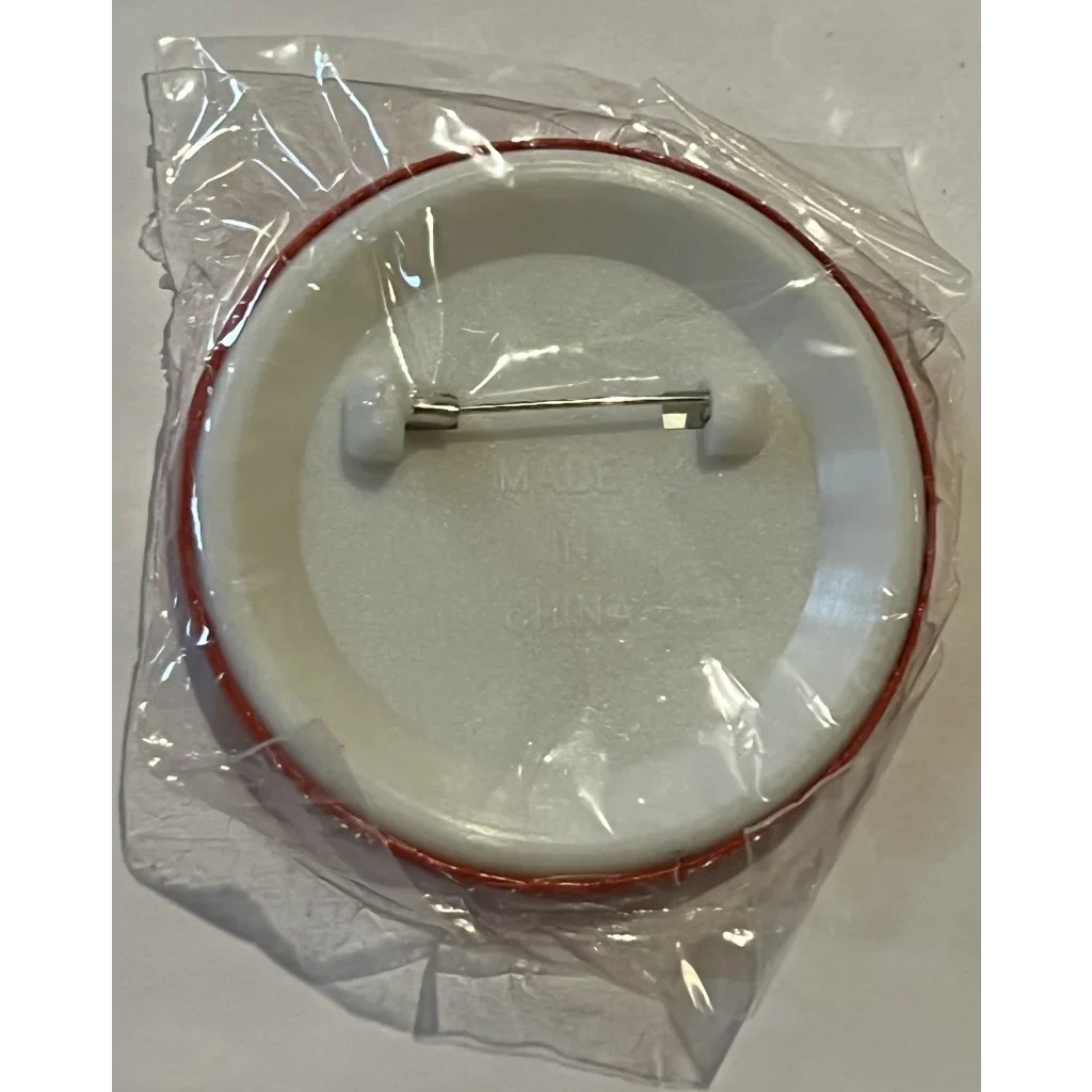 Rare 1995 Looney Tunes Pin Sylvester and Tweety Unopened Collectible