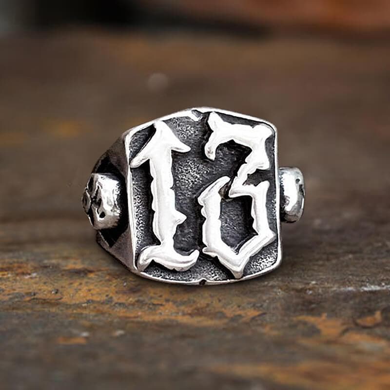Vintage 13 Stainless Steel Skull Ring