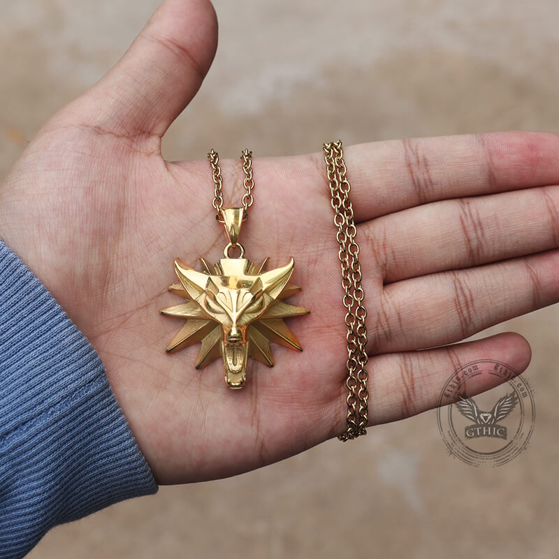 Colgante de acero inoxidable con cabeza de lobo de Wild Hunt