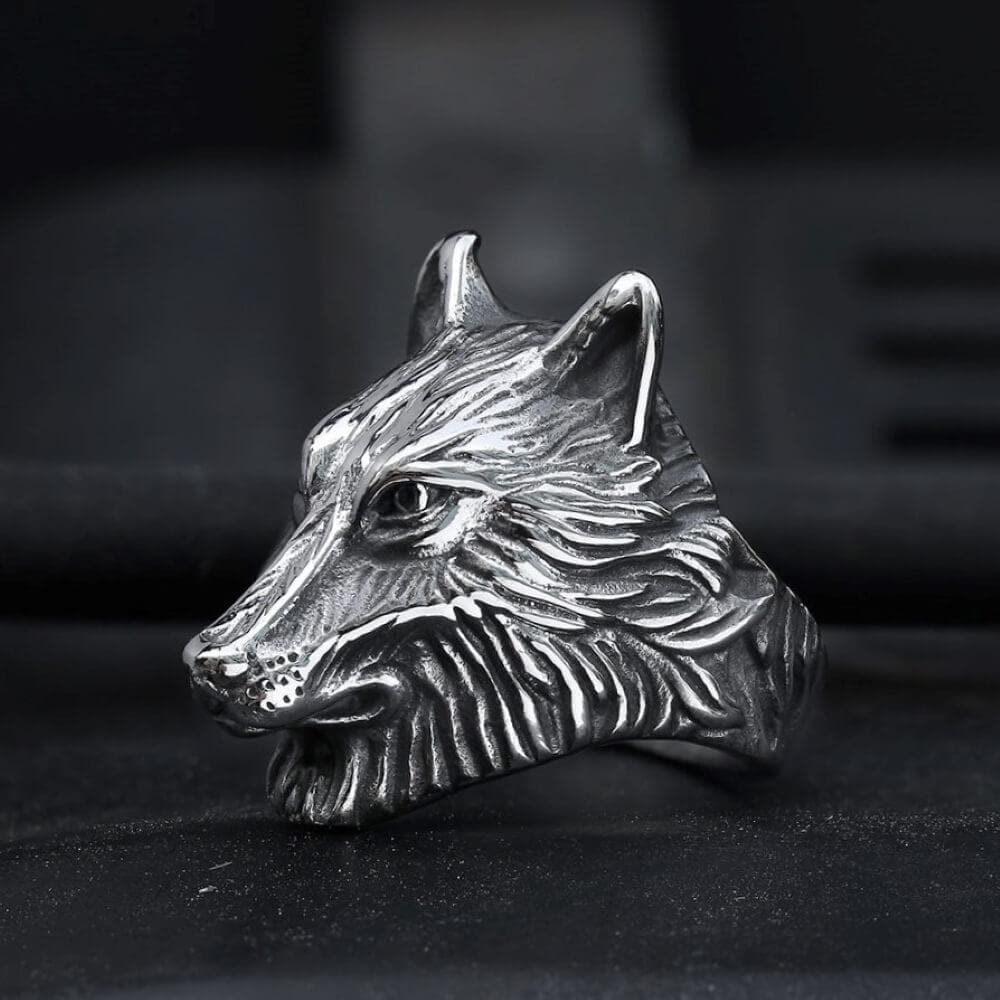 Anillo vikingo de acero inoxidable 316L con diseño de lobo salvaje